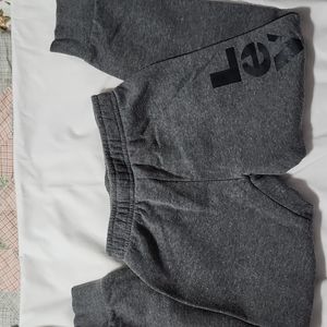 Boy's Levi's sweatpants